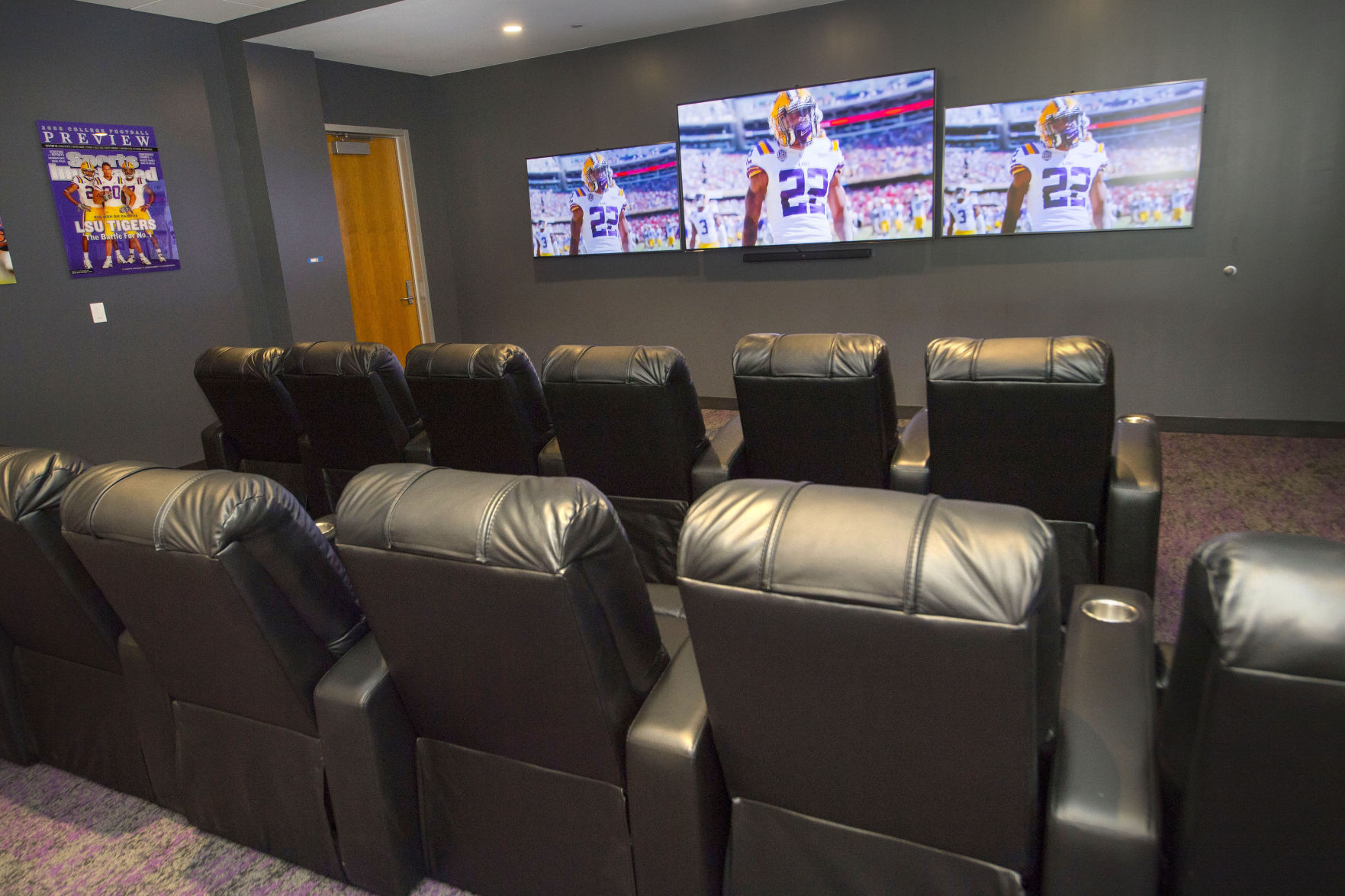 lsufootball.072519 TS 355.jpg